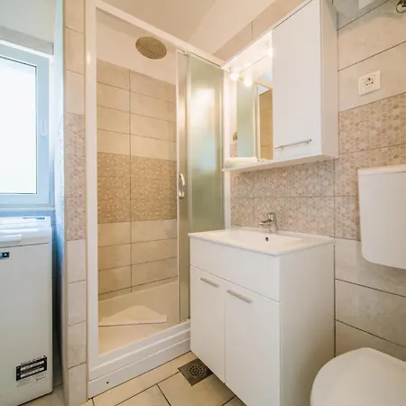 Apartments By The Sea Lumbarda, Korcula - 135 *